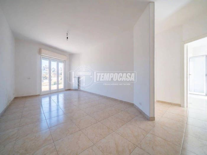 Appartamento trilocale in vendita in Via Guglielmo Oberdan, Centro, Santa Marinella