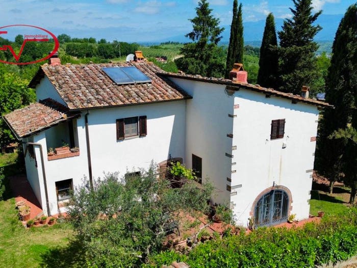Casa con 6 locali in vendita in Via Guglielmo Oberdan, Centro, Bucine
