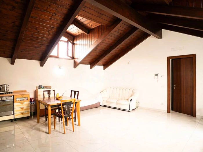 Appartamento trilocale in vendita in Via Pietro Donadio, Centro, Cardito
