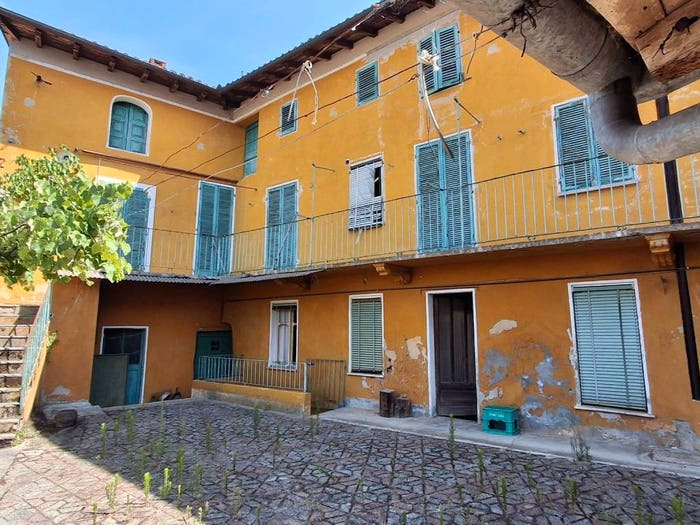 Casa con 6 locali in vendita in Via Vittorio Emanuele, Frassinello Monferrato