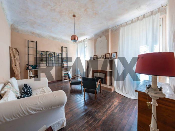 Casa con 6 locali in vendita in Via Ravenna, Gaibanella, Ferrara