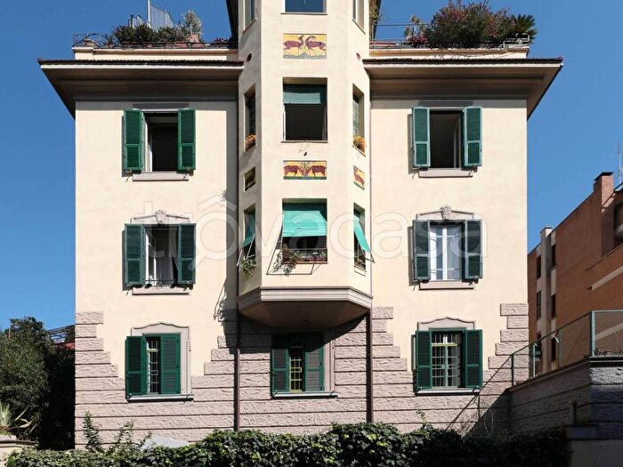 Appartamento con 5 locali in vendita in Via Baccio Pontelli, San Saba Caracalla, Roma