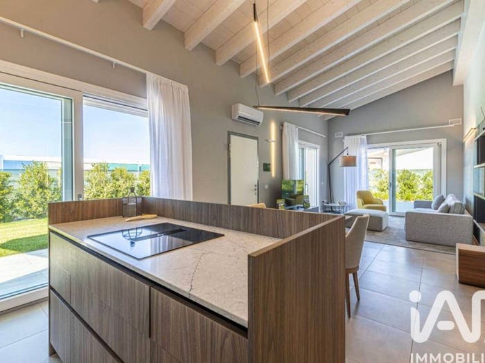 Appartamento trilocale in vendita in Via Monte Baldo, Entroterra, Desenzano del Garda
