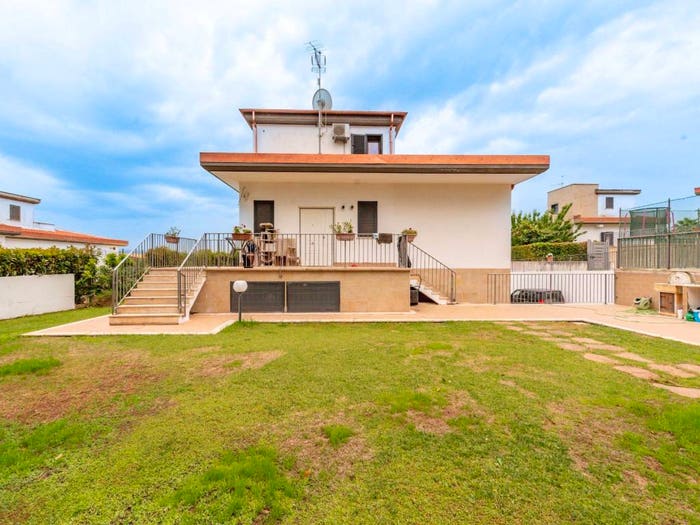 Casa con 6 locali in vendita in Via della Castelluccia di San Paolo, Castel di Leva, Roma