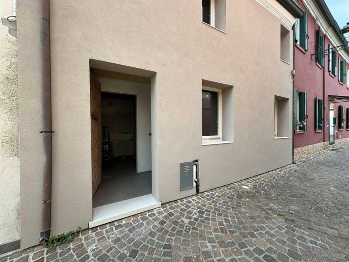 Casa quadrilocale in vendita in Riviera Cengiaretto, Centro, Adria