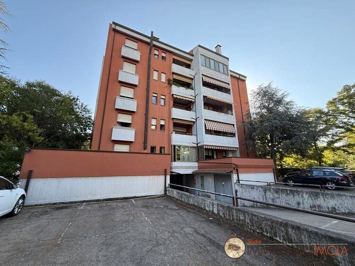 Appartamento quadrilocale in vendita in Via Baruzzi, Pedagna Monte Catone, Imola