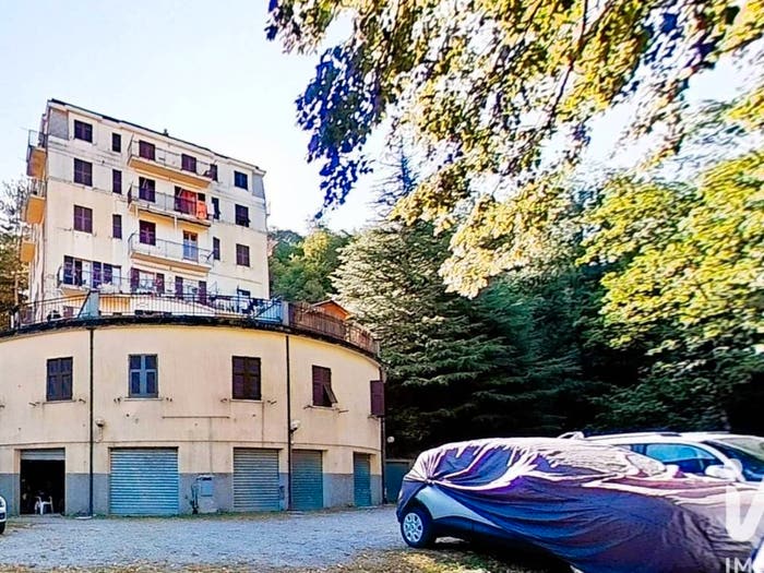 Appartamento bilocale in vendita in Via Bobbio, Centro, Torriglia