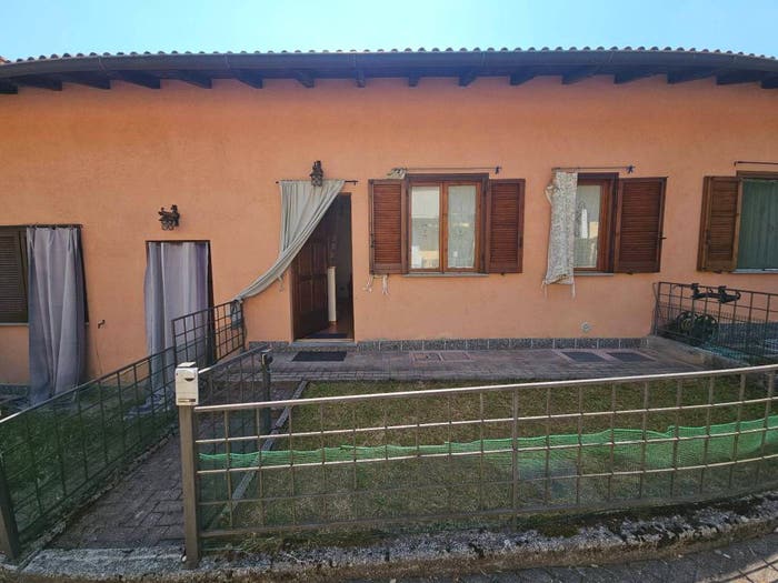 Casa trilocale in vendita in Via Cerano, Castiglione D'Intelvi, Centro Valle Intelvi