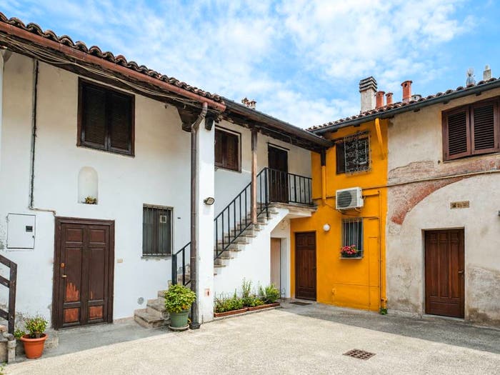 Appartamento trilocale in vendita in Via Ernesto Teodoro Moneta, Affori, Milano