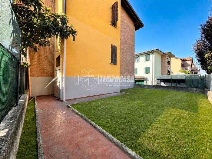 Casa trilocale in vendita in Via Braille Louis C, Casalgrande