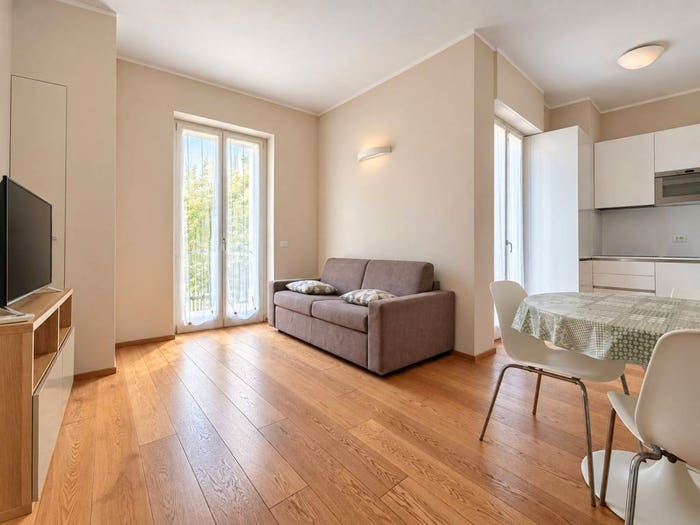Appartamento bilocale in vendita in Via dei Carracci, Monte Rosa Lotto, Milano