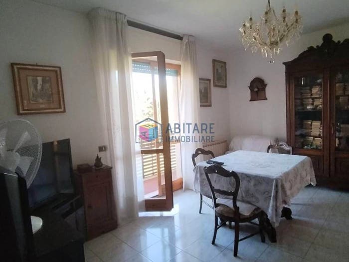 Appartamento con 6 locali in vendita in Via della Leccia, La Leccia, Livorno