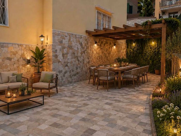 Appartamento trilocale in vendita in Traversa Privata San Severino, Arenella, Napoli