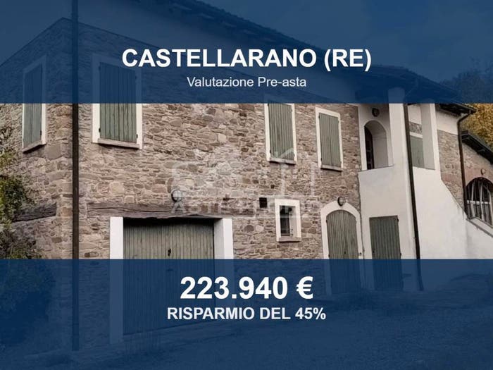 Casa con 6 locali in vendita in Via Radici Sud, Centro, Castellarano