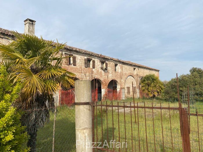 Casa in vendita in Via Roma, Centro, Arzergrande