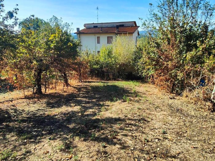 Casa con 5 locali in vendita in Via Degli Urbini, Matassino, Figline e Incisa Valdarno