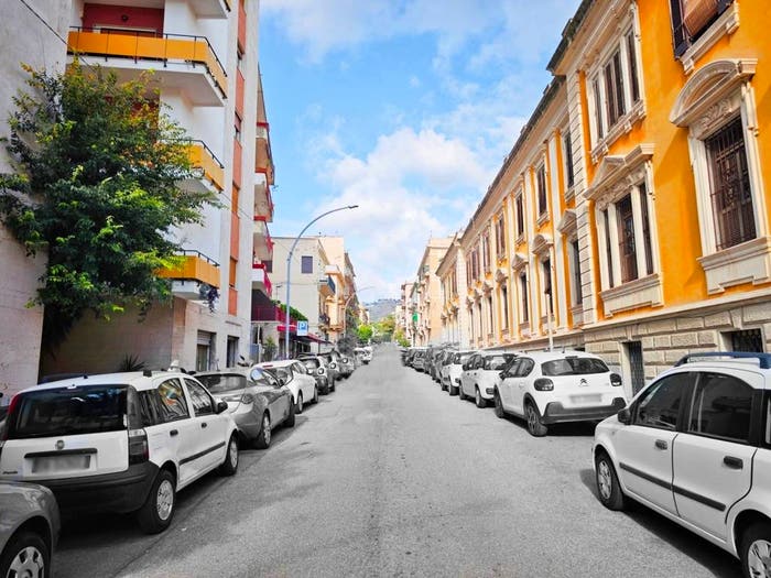 Appartamento quadrilocale in vendita in Via Felice Bisazza, Centro Storico, Messina
