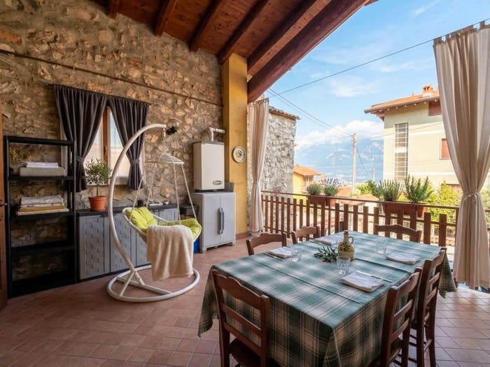 Appartamento trilocale in vendita in Località Bianica, Tavernola Bergamasca