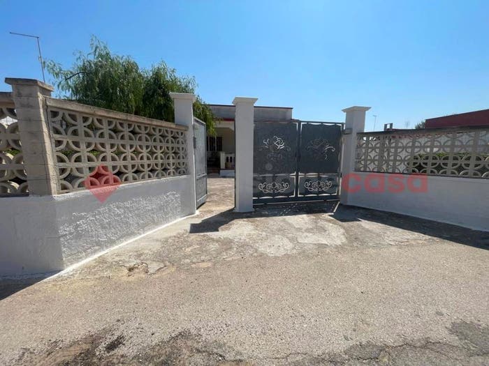 Casa con 6 locali in vendita in VIALE MONTEPARASCO, Monti D'Arena Bosco Caggione, Pulsano