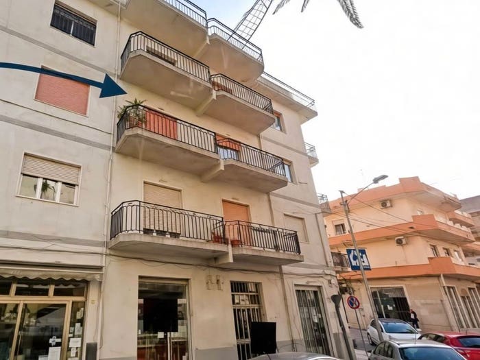 Appartamento con 5 locali in vendita in Via G Matteotti Barcellona Pozzo di Gotto ME, Centro, Barcellona Pozzo di Gotto
