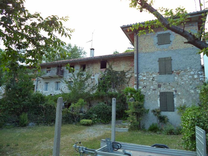 Casa con 6 locali in vendita in Centro, Moruzzo