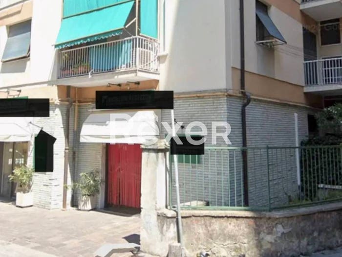Appartamento con 6 locali in vendita in Via Tomaso Ponsello, Bolzaneto, Genova