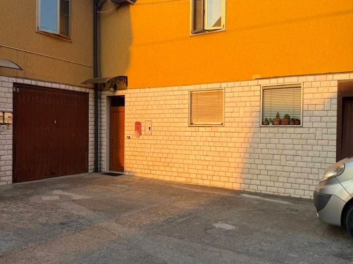 Appartamento quadrilocale in vendita in Via Giacomo Matteotti, Cignone, Corte de' Cortesi con Cignone