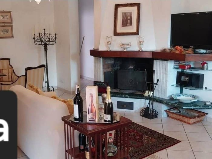 Casa con 6 locali in vendita in Stadio Sant'Antonio Marasio, Carrara
