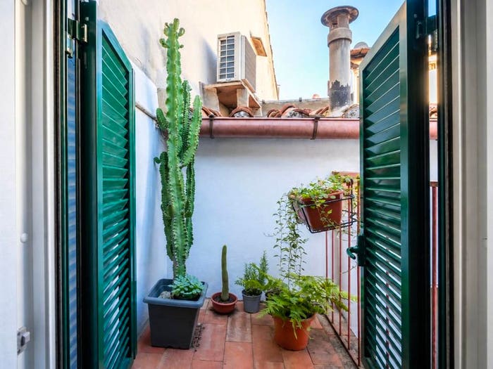 Appartamento trilocale in vendita in Via del Porcellana, Santa Maria Novella, Firenze