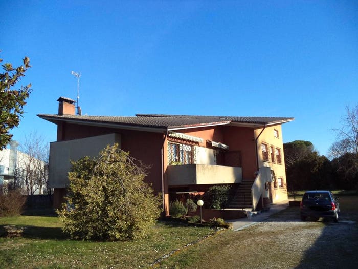 Casa con 6 locali in vendita in Via Beano, Centro, Codroipo