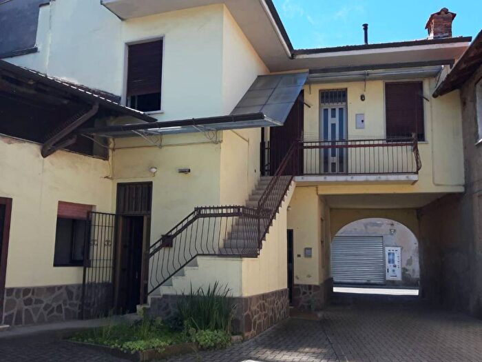 Appartamento quadrilocale in vendita in Via sant'elisabetta, Ravello Villastanza Villapia, Parabiago