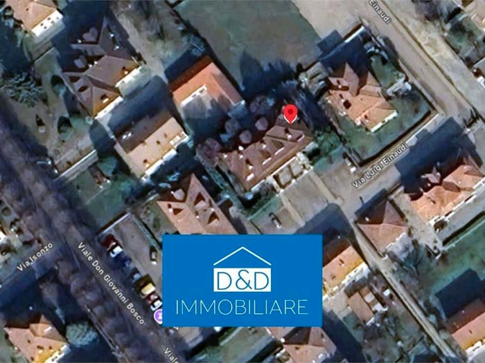 Casa con 6 locali in vendita in Via Luigi Einaudi, Nizza Monferrato