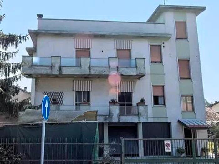 Appartamento quadrilocale in vendita in Via Monte Grappa, Centro, Tribiano