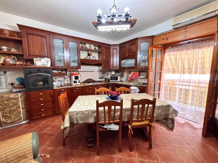 Appartamento quadrilocale in vendita in Via Saffo, Centro, Bagheria