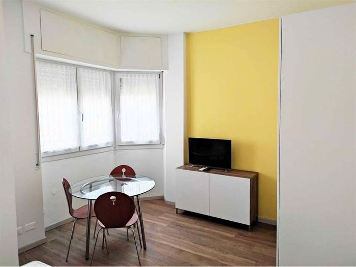 Appartamento monolocale in affitto in via muratori, Porta Romana Medaglie d'Oro, Milano