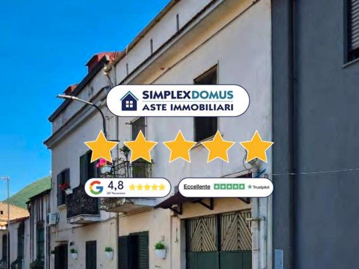 Appartamento con 6 locali in vendita in Via dei Sarrastri, Nocera Inferiore