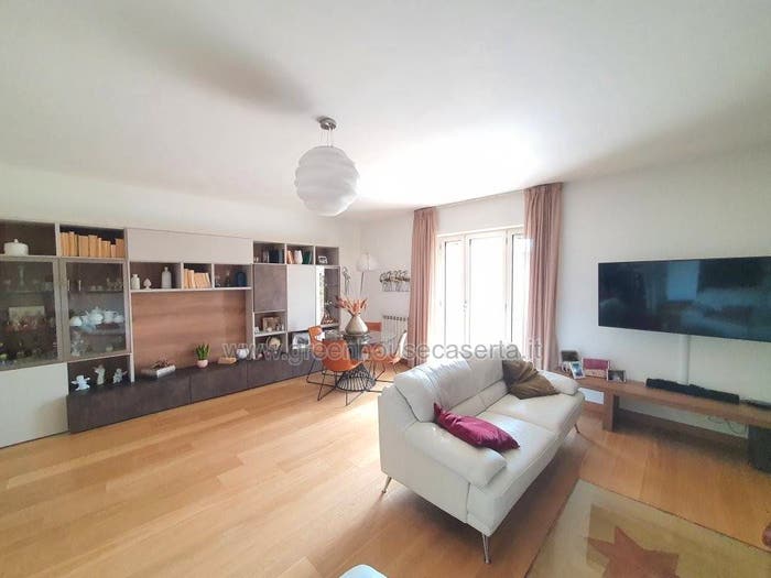 Appartamento quadrilocale in vendita in Via Assunta, Falciano, Caserta