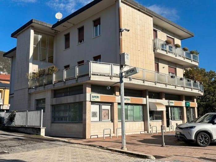 Appartamento trilocale in vendita in Via Valverde, Centro, Botticino