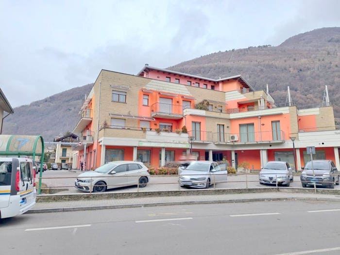 Appartamento bilocale in vendita in Via Libertà, Centro, Ardenno