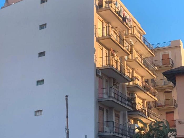 Appartamento quadrilocale in vendita in Via Cristoforo Colombo, Centro, Milazzo