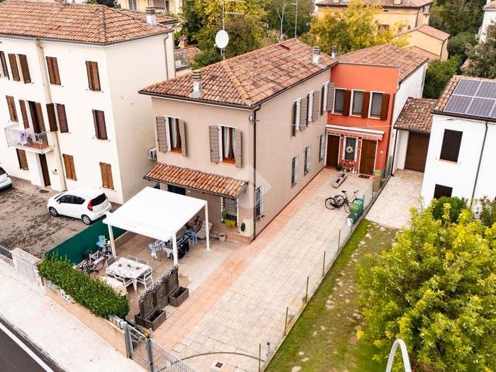 Casa trilocale in vendita in Via Curtatone e Montanara, Centro, Suzzara