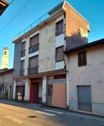 Appartamento con 5 locali in vendita in Via Umberto Primo, Centro, Robecchetto con Induno