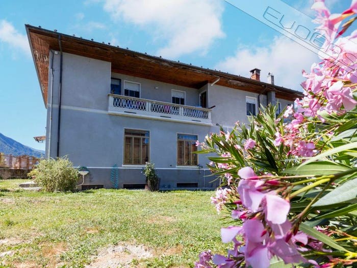 Casa con 6 locali in vendita in Via Provinciale, Fleccia Chianavasso, Inverso Pinasca