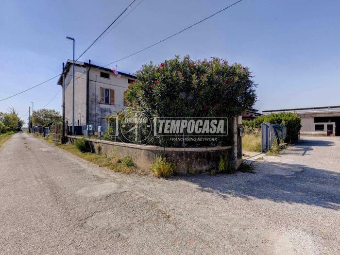 Appartamento bilocale in vendita in Via Pontenove, Bedizzole