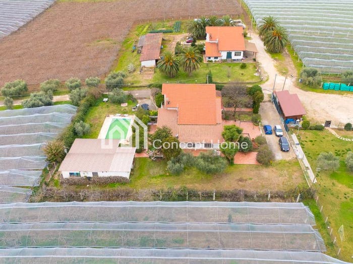 Casa con 6 locali in vendita in Via dei Rutuli, Casalazzara Torre Bruna, Aprilia