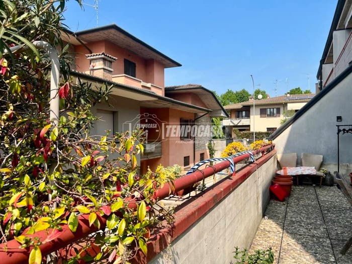 Casa con 5 locali in vendita in Ospitaletto