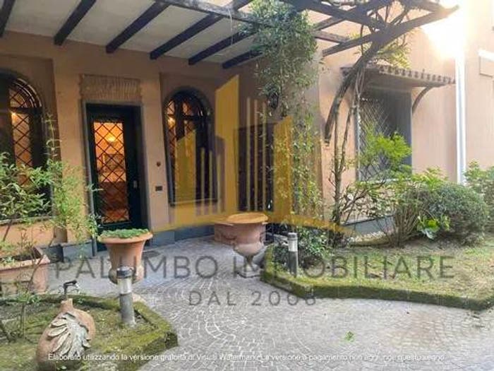 Casa con 6 locali in vendita in Via San Vito No Number, Colonne San Vito, Giugliano in Campania