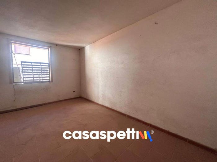 Casa con 6 locali in vendita in Via Crispi, Centro, Lizzano