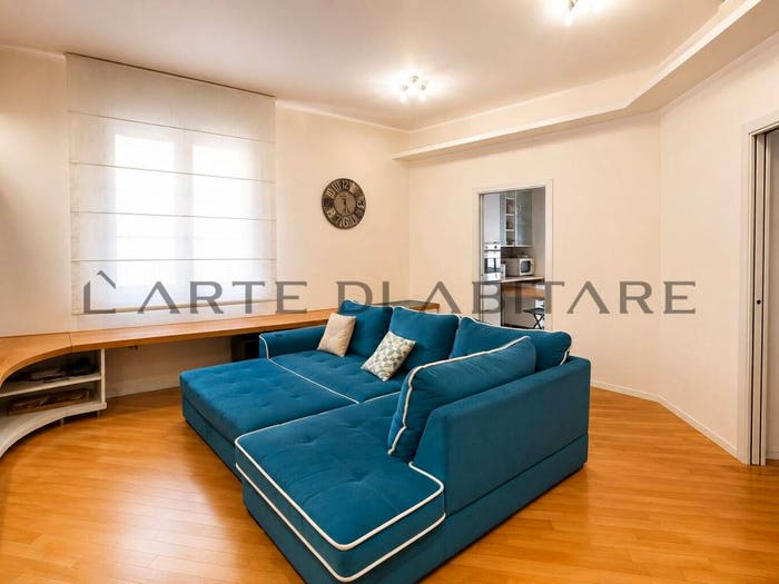 Appartamento trilocale in vendita in Lombardi, Bolognina, Bologna