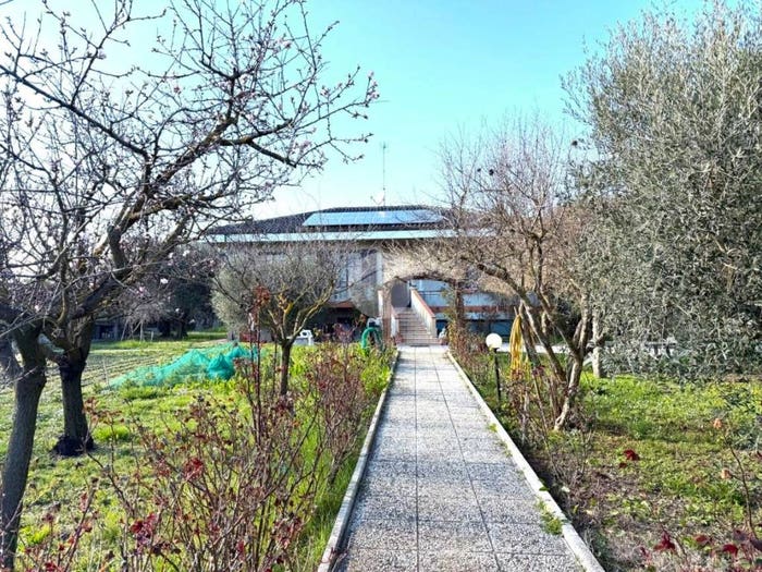 Casa con 6 locali in vendita in Via Andrea Doria, Torrette Ponte Sasso, Fano